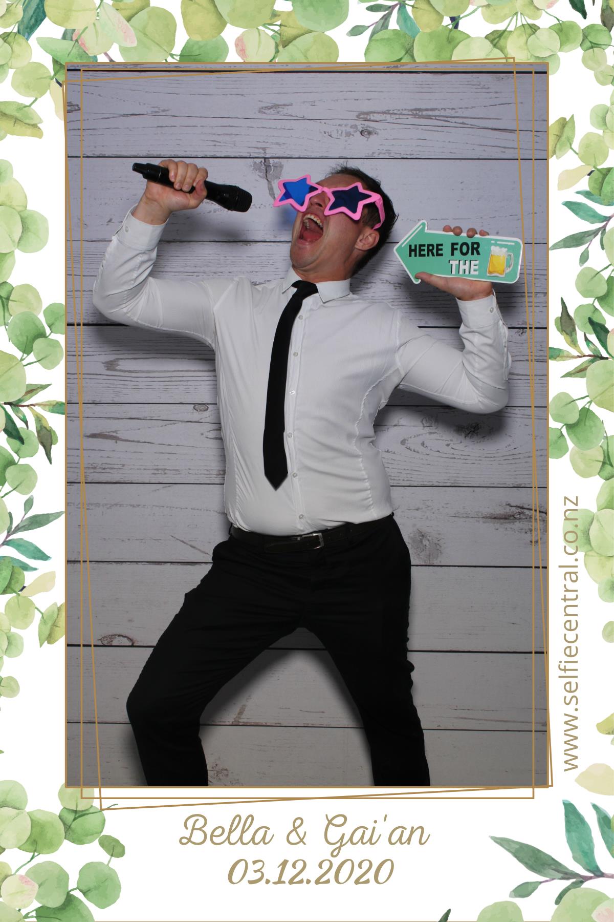 Bella & Gai'an's wedding | View more photos from the event at gallery.photobooth.co.nz/u/SelfieCentral/Bella-Gaians-wedding
